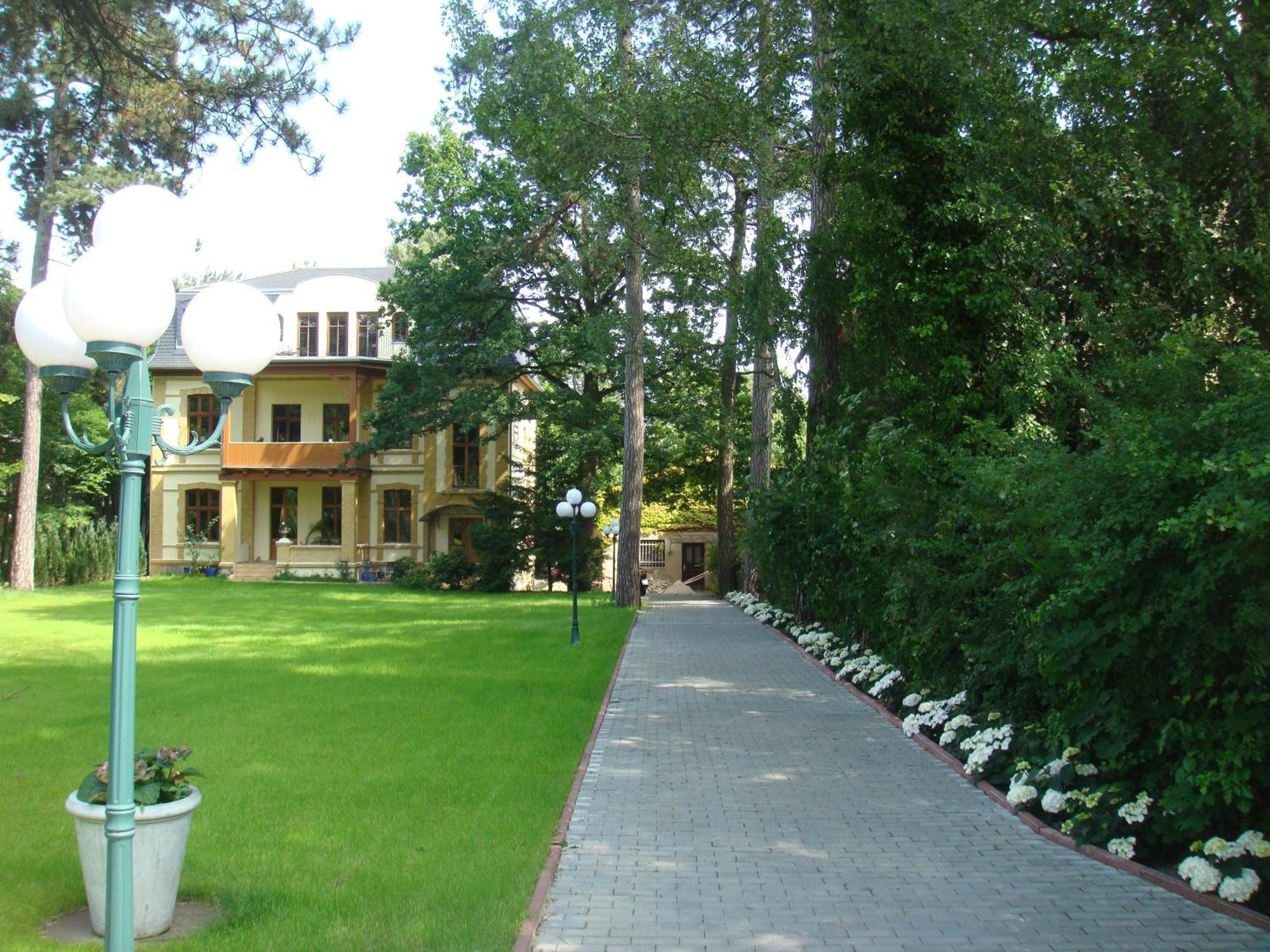 Residenz Villa Kult Berlín Exterior foto